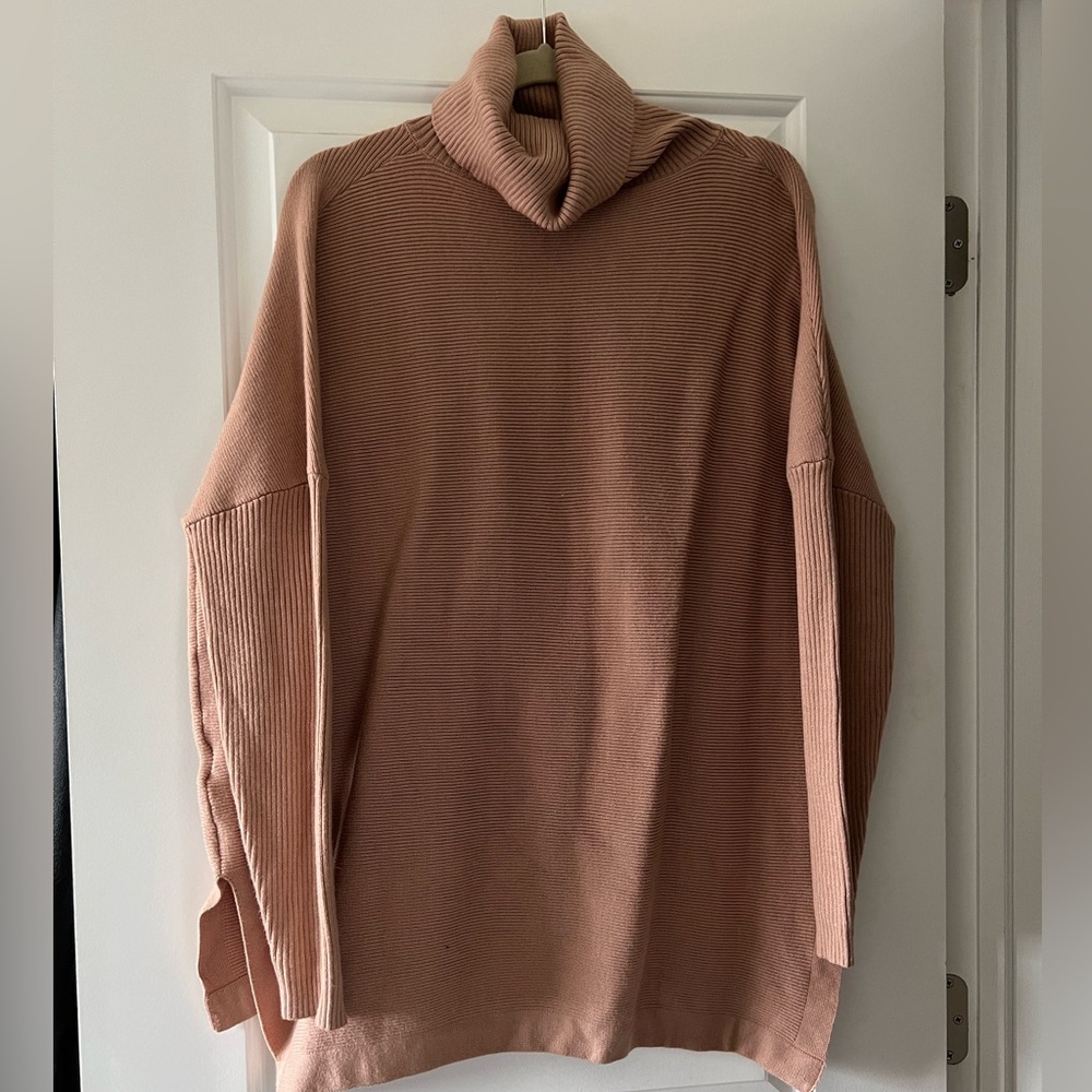 NWOT Turtleneck tan sweater- XL